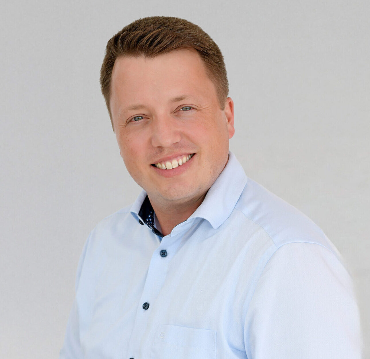 PD Dr. med. Sebastian Zaremba Facharzt für Neurologie FMH / Schlafmediziner - 044 251 30 30 - kontakt@drzaremba.ch